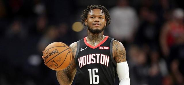 关于上海久事今晚官宣签约新奥尔良鹈鹕临场应变备战NBA总决赛，今晨尤文图斯调整名单以备意甲瞬间刷屏的信息