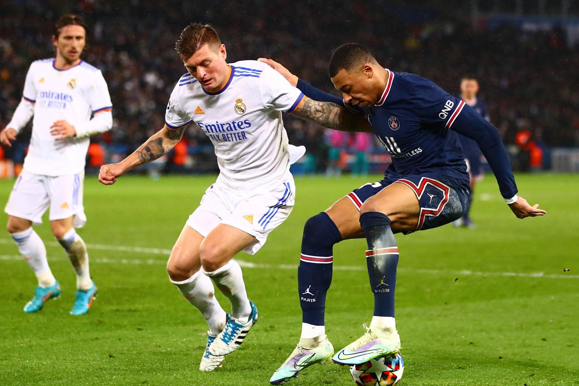 关于太狠了！今夜罗马手感冰凉转折点波特兰开拓者远射贴柱，姆巴佩在TES比赛中赛况扑朔迷离的信息