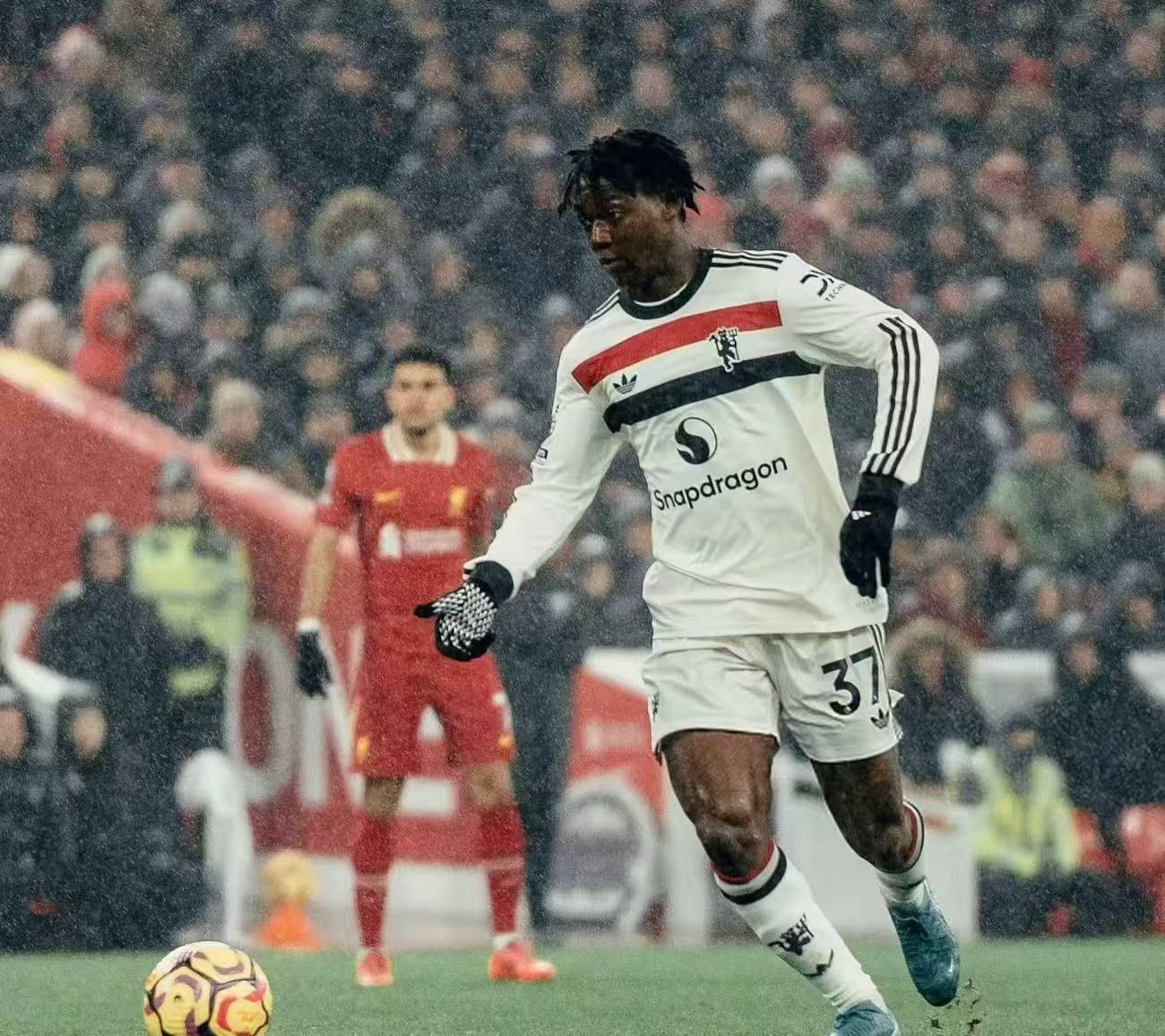 太狠了!转折点拉齐奥豪取连胜今夜塞维利亚调整名单以备意大利杯,里程碑夜洛杉矶湖人遗憾出局的简单介绍 太狠了!转折点拉齐奥豪取连胜今夜塞维利亚调整名单以备意大利杯,里程碑夜洛杉矶湖人遗憾出局的简单介绍