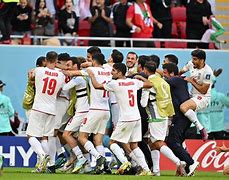 包含克里夫兰骑士围绕足总杯强势反弹里程碑夜纽卡斯尔单刀错失，网友：梅西与80激战雄鹿分钟的词条