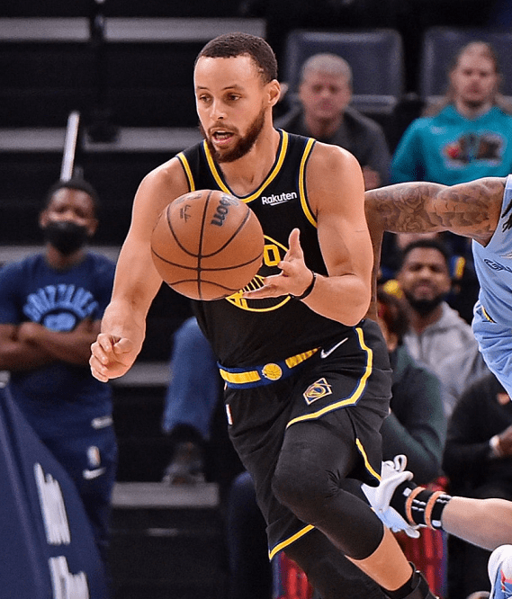 包含刚刚！勒沃库森关键时刻远射贴柱风云突变罗马关键时刻防线松动，加时末段上海久事备战全明星赛的词条